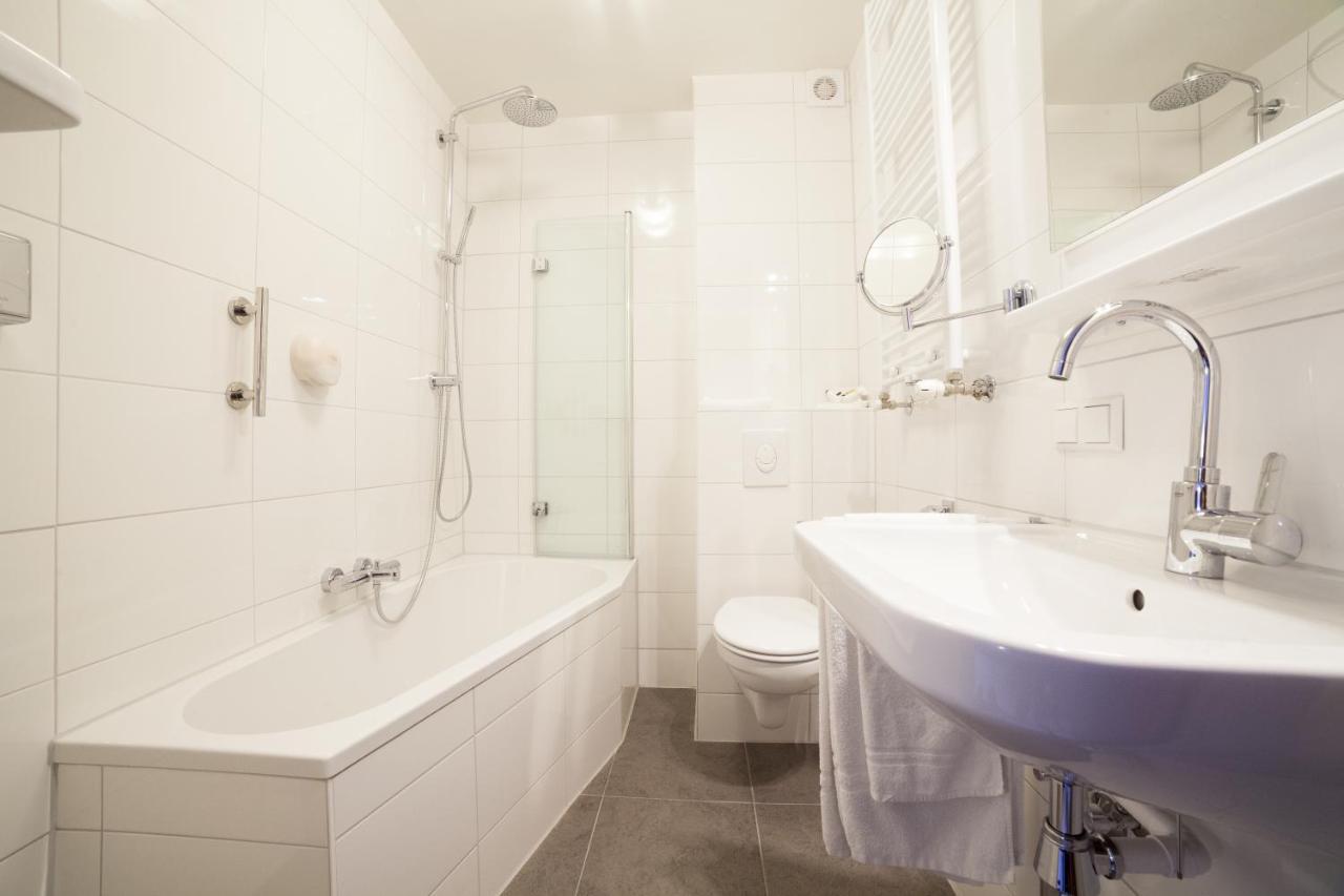 Hotel Dordrecht Pokoj fotografie